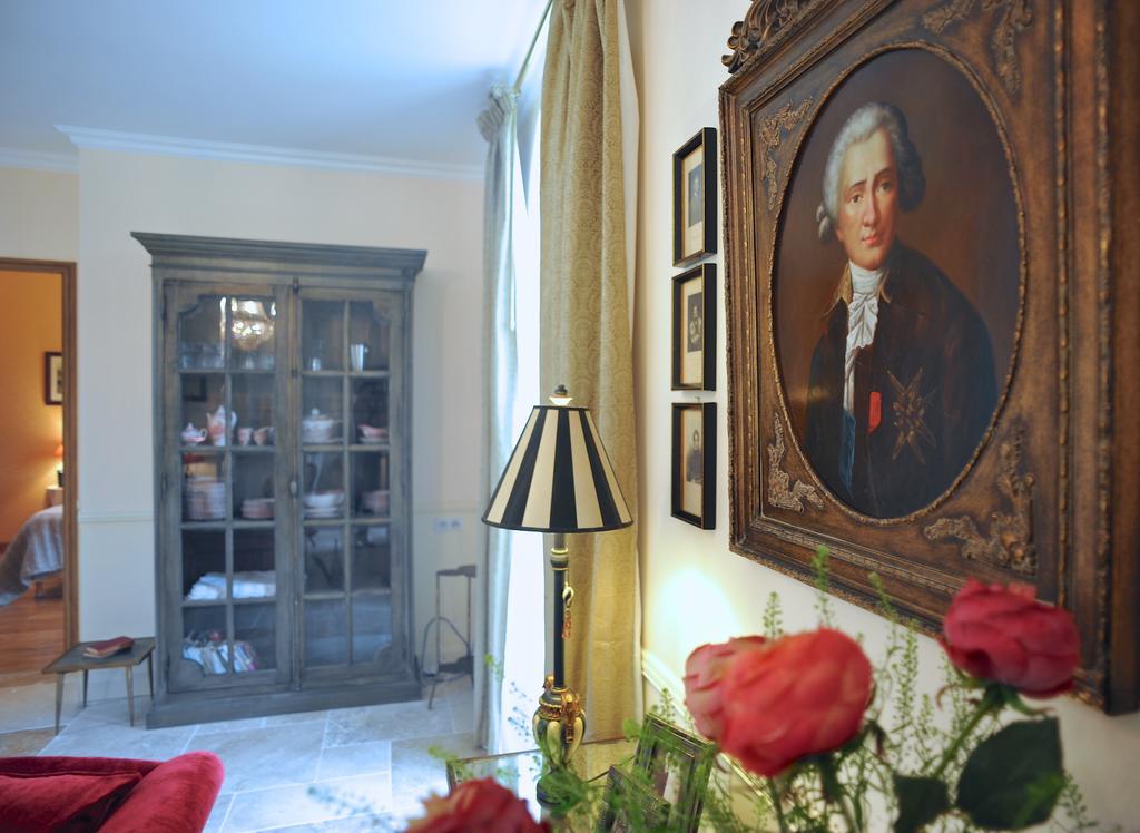 Villa L'Orangerie Du Grand Jardin Condé-sur-Seulles Habitación foto